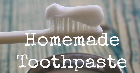 Dentist-Approved: 4 Natural Toothpaste Recipes You Can Make Today